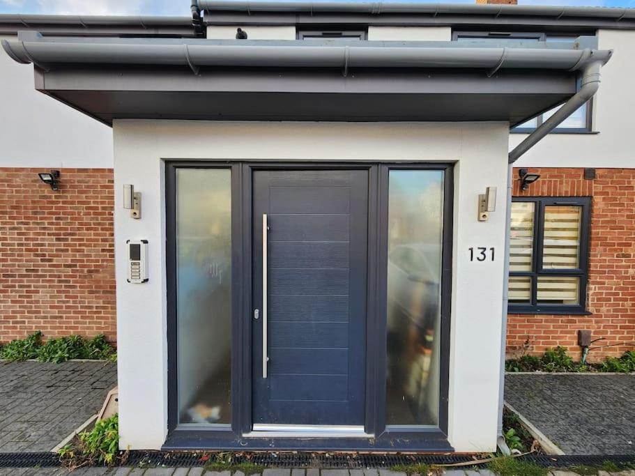 Horizon House, Modern 2-Bedroom Flat 2, Parking, Netflix, Oxford Exterior foto