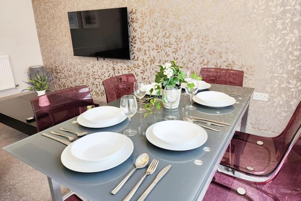 Horizon House, Modern 2-Bedroom Flat 2, Parking, Netflix, Oxford Exterior foto