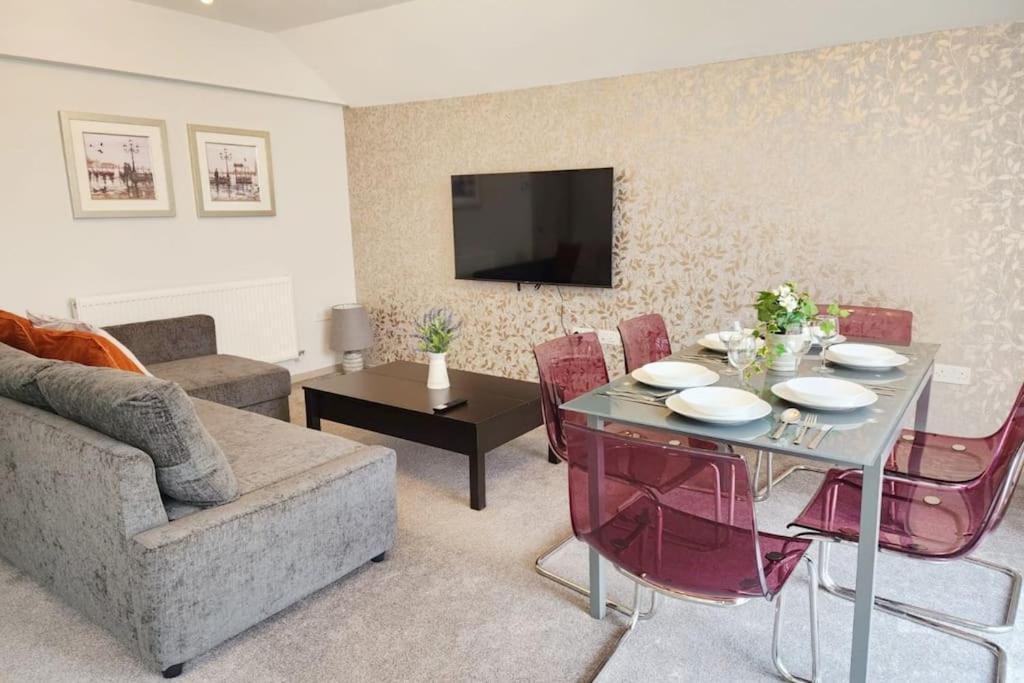 Horizon House, Modern 2-Bedroom Flat 2, Parking, Netflix, Oxford Exterior foto